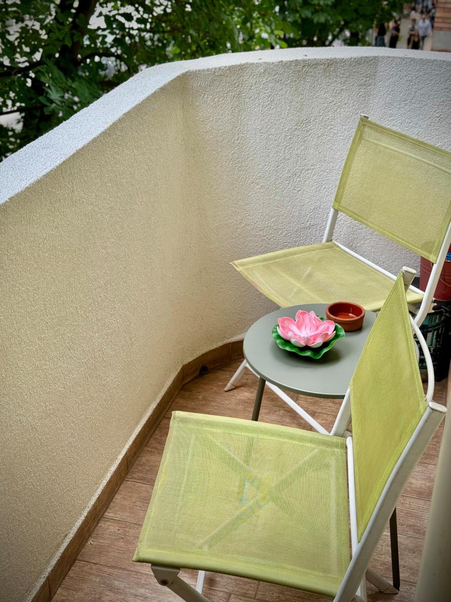 Classy & Spacious аpartment Next To National Palace Of Culture For 4 Guests Sofia